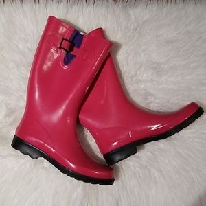 Rain boots